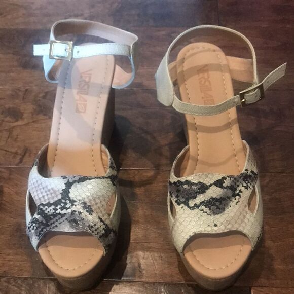 Versilia snakeskin embossed leather platform sandals, size 8, NWOT! - Picture 2 of 8